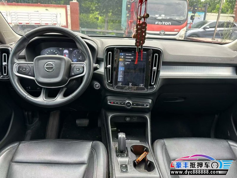 21年沃尔沃XC40轿车抵押车出售
