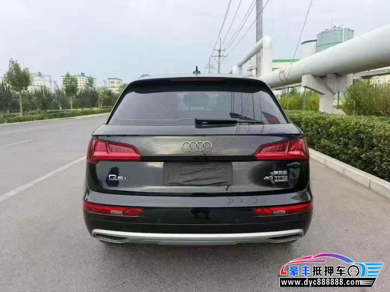 20年奥迪Q5轿车抵押车出售