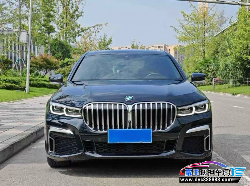 22年宝马7系轿车抵押车出售