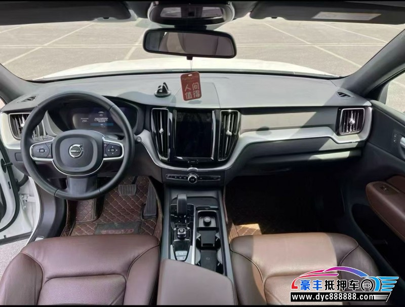 21年沃尔沃XC60轿车抵押车出售
