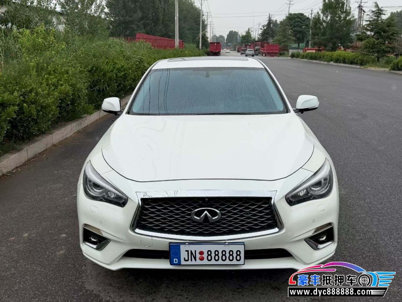 抵押车出售23年英菲尼迪Q50L轿车