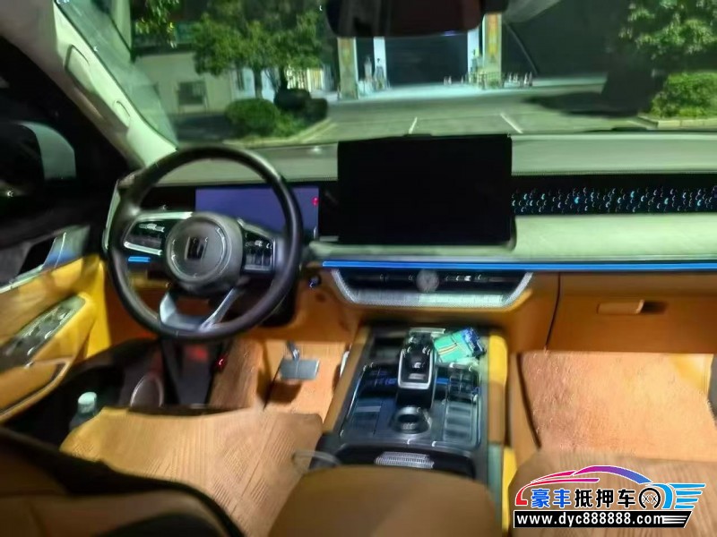 25年WEY坦克500轿车抵押车出售