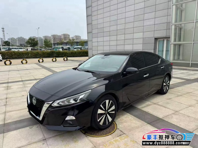 20年日产天籁轿车抵押车出售