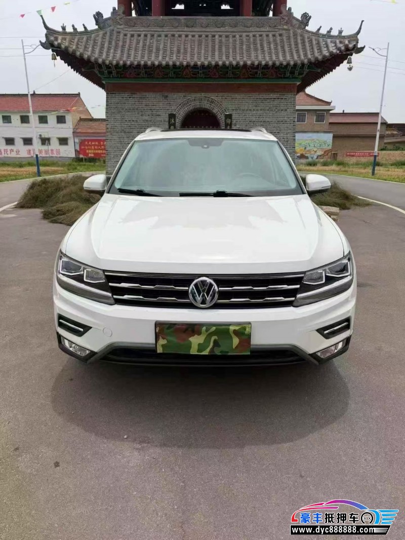 抵押车出售21年大众途观轿车