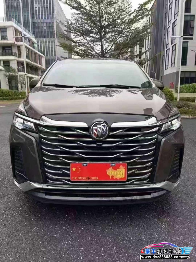 抵押车出售24年别克GL8轿车