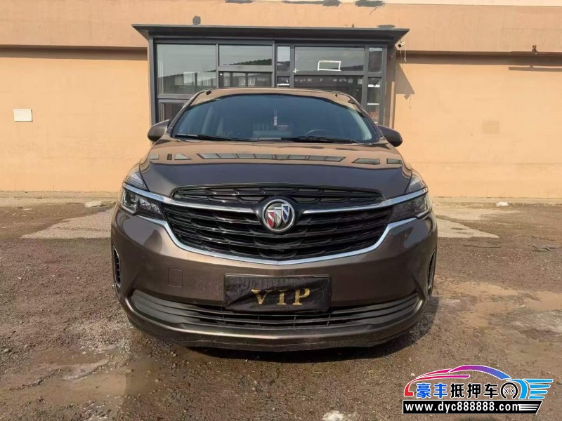 抵押车出售22年别克GL8轿车