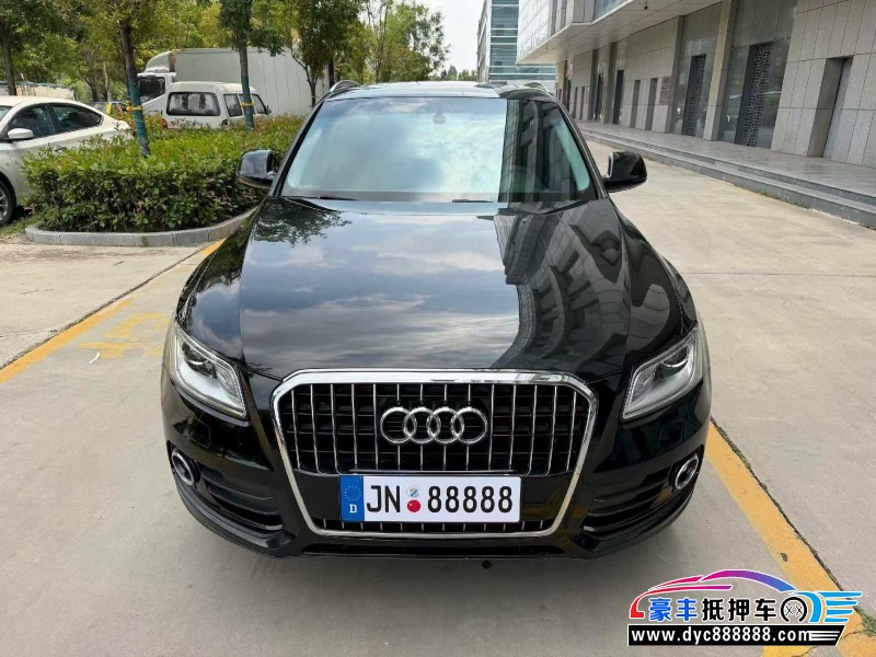 17年奥迪Q5轿车抵押车出售