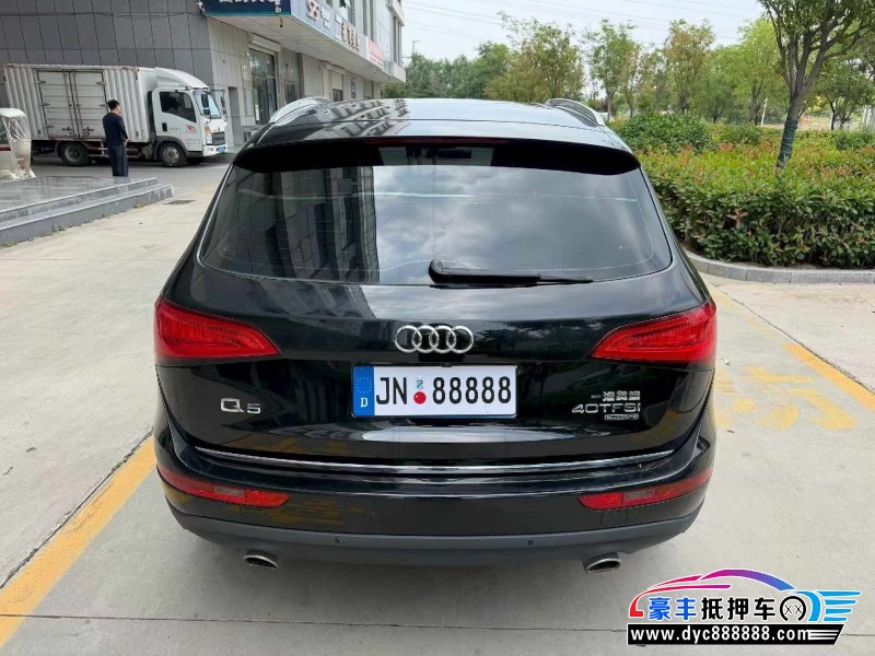 17年奥迪Q5轿车抵押车出售