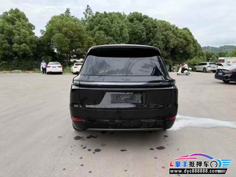 24年理想L9轿车抵押车出售