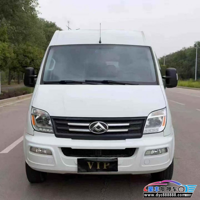 抵押车出售23年上汽大通V80轿车
