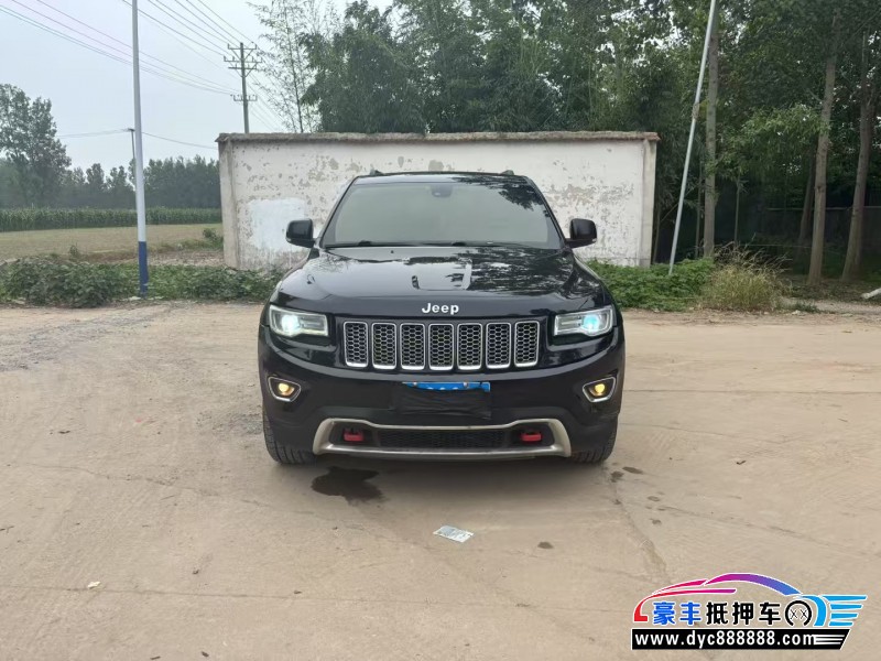14年Jeep大切诺基轿车抵押车出售