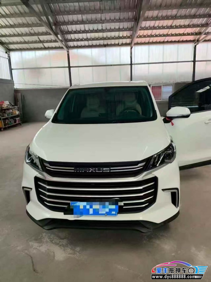 抵押车出售24年上汽大通G50轿车