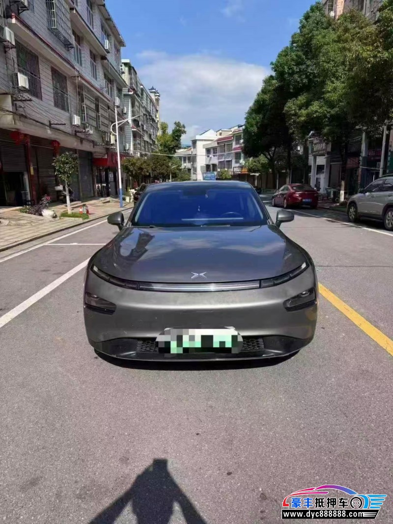 抵押车出售21年小鹏P7轿车