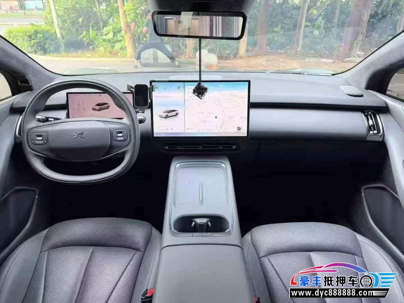 25年小鹏P7轿车抵押车出售