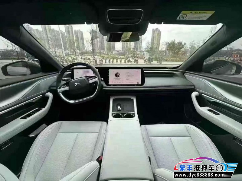 25年小鹏P7轿车抵押车出售