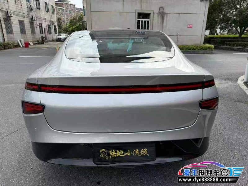 21年小鹏P7轿车抵押车出售