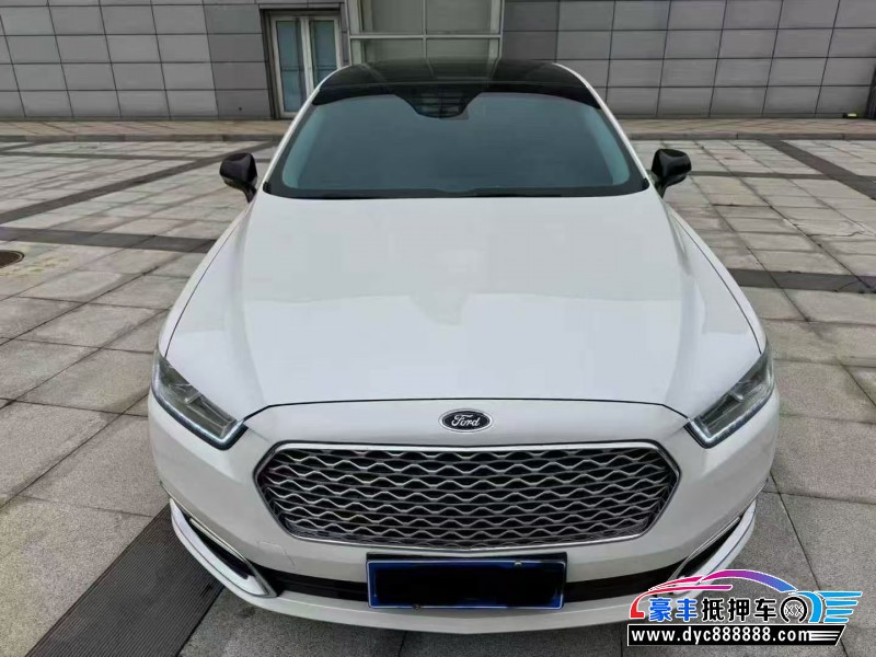 抵押车出售17年福特金牛座轿车