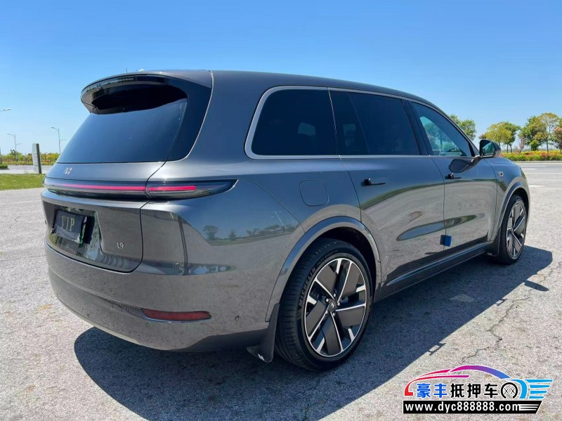 25年理想L9轿车抵押车出售