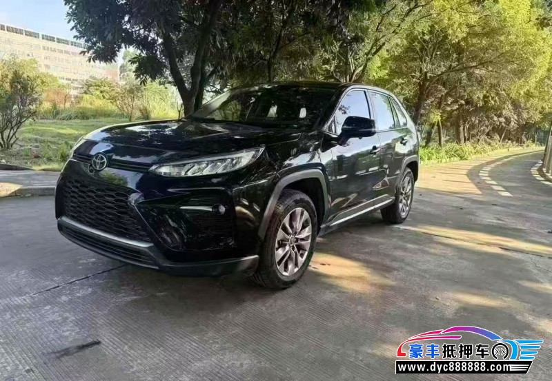 抵押车出售22年丰田威兰达轿车