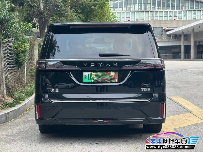 24年岚图梦想家轿车抵押车出售