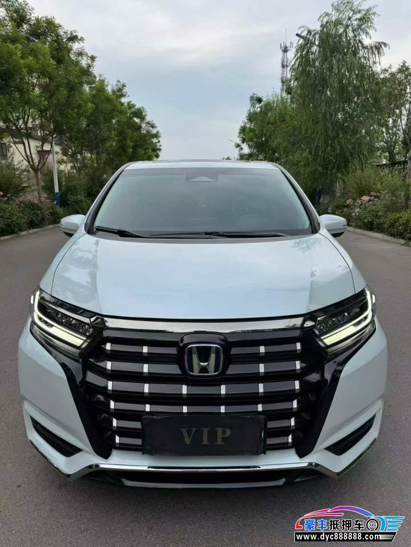 抵押车出售24年本田艾力绅轿车