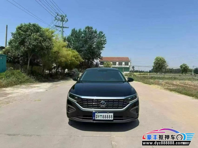 抵押车出售24年大众帕萨特轿车