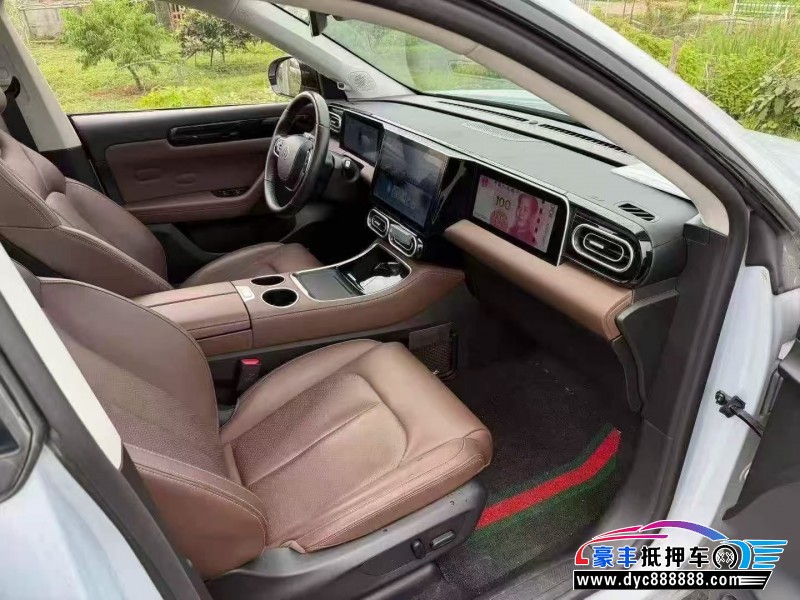 23年零跑C11轿车抵押车出售