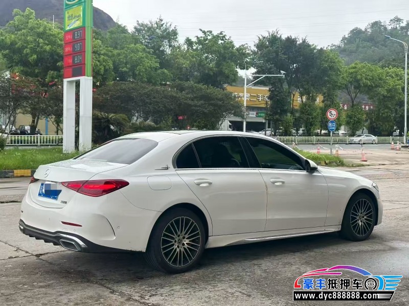 22年奔驰C轿车抵押车出售