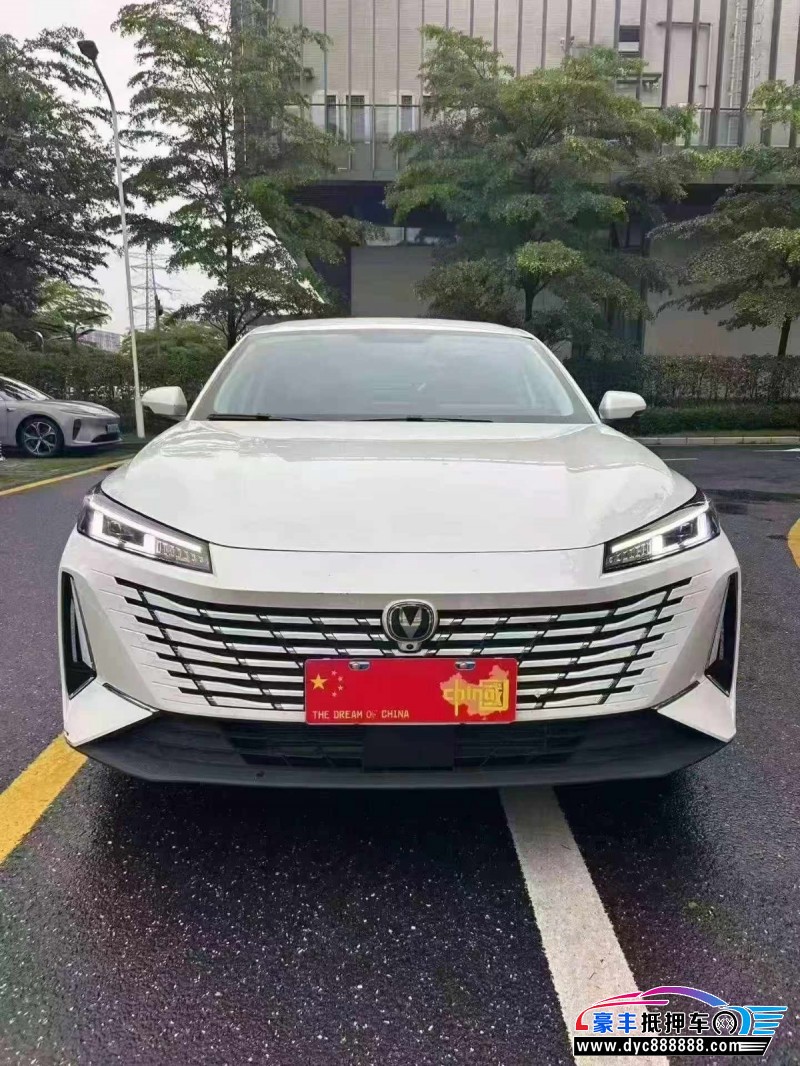 25年长安逸动轿车抵押车出售