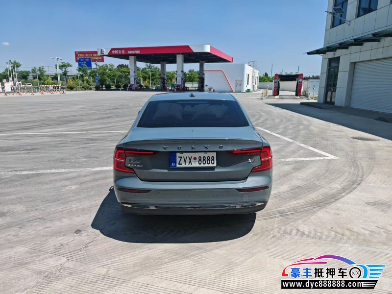 22年沃尔沃S60轿车抵押车出售
