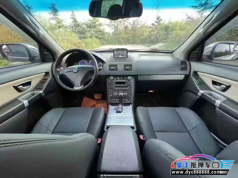 13年沃尔沃XC90轿车抵押车出售