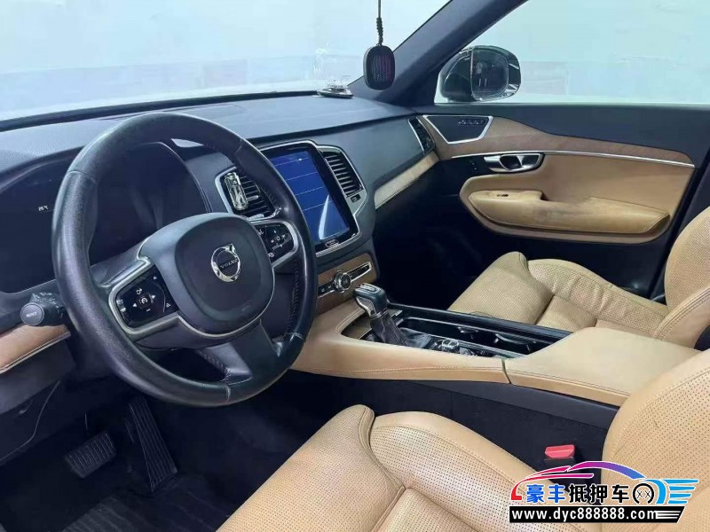 17年沃尔沃XC90轿车抵押车出售