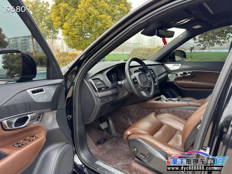 23年沃尔沃XC90轿车抵押车出售
