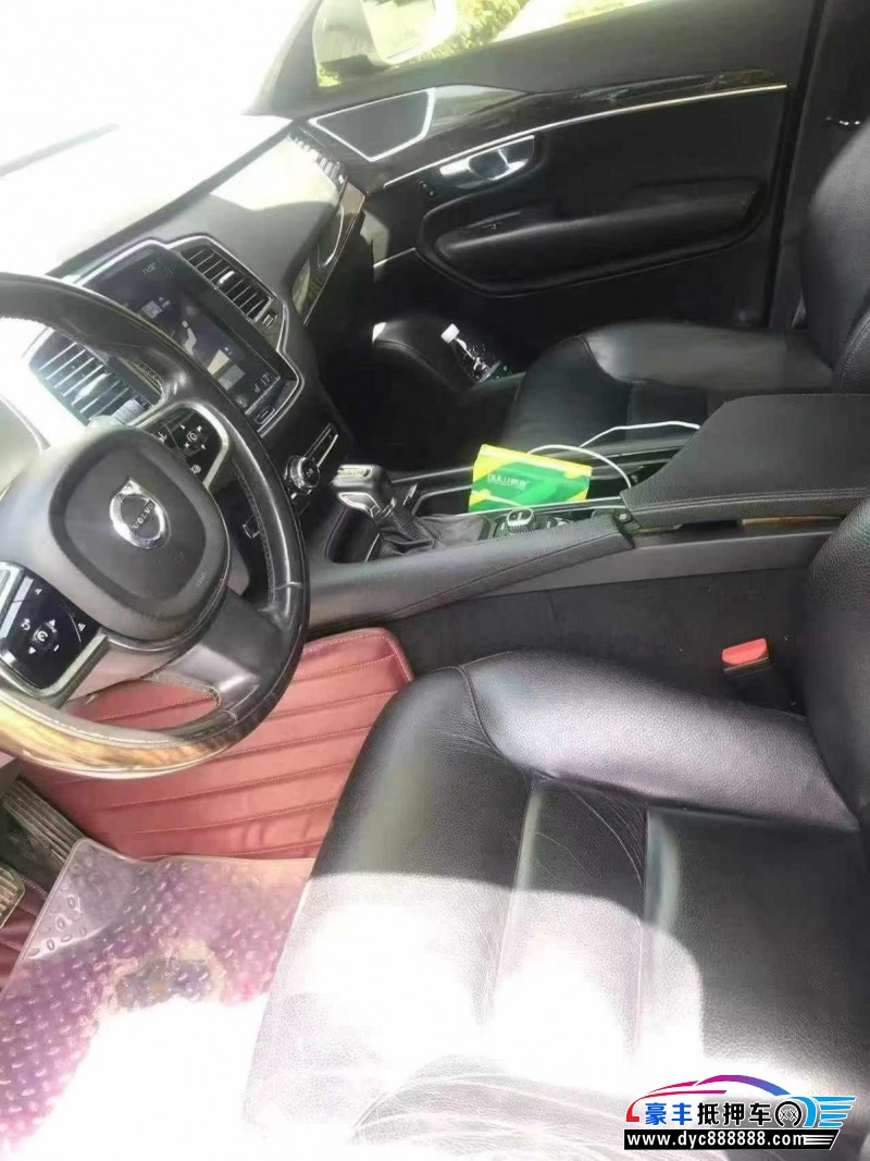 16年沃尔沃XC90轿车抵押车出售