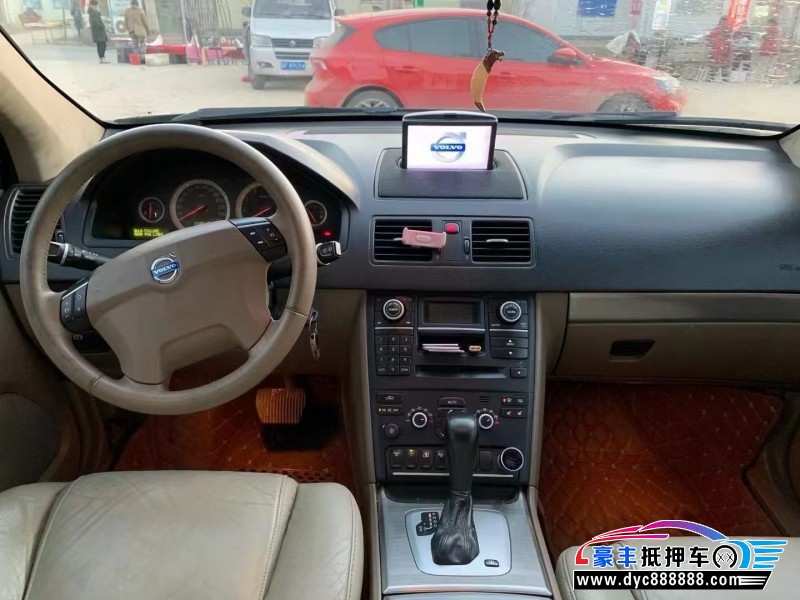 12年沃尔沃XC90轿车抵押车出售