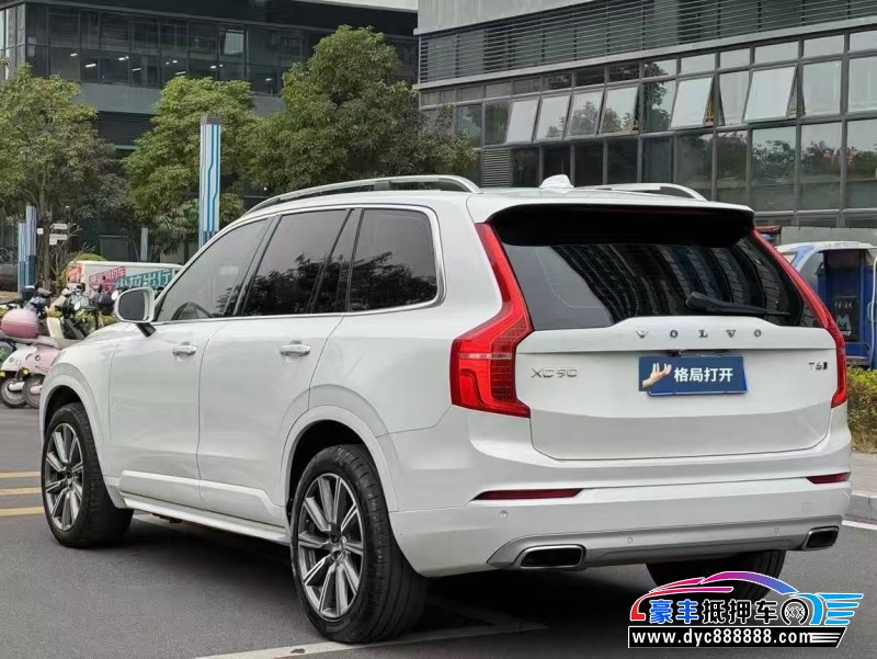 17年沃尔沃XC90轿车抵押车出售