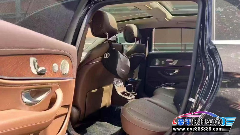 23年奔驰E轿车抵押车出售