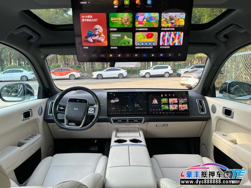 23年理想L7轿车抵押车出售
