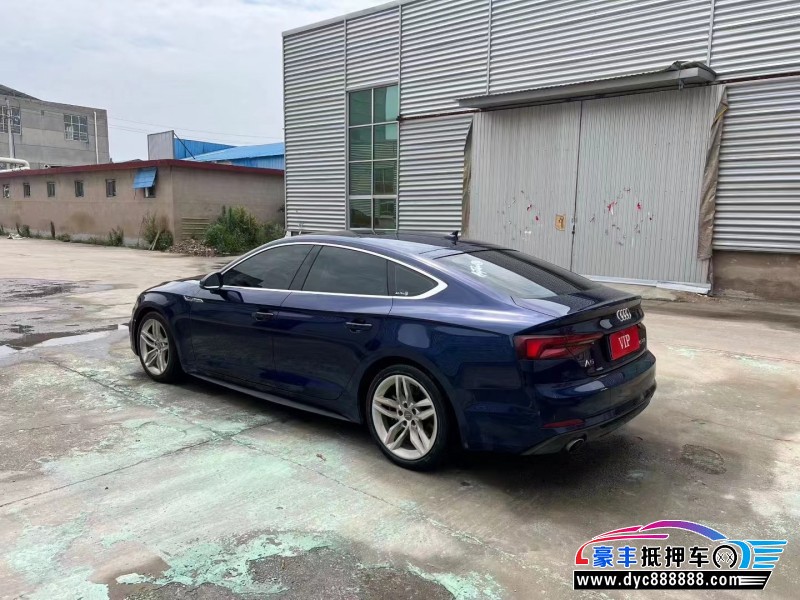 19年奥迪A5轿车抵押车出售