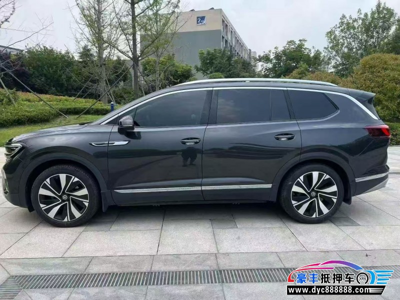 24年大众揽镜轿车抵押车出售