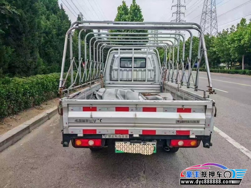 24年东风凯普特轿车抵押车出售