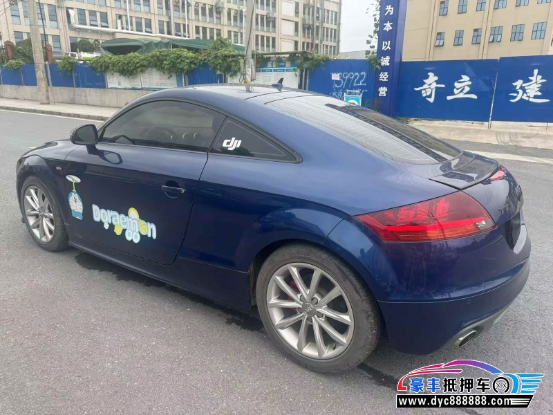 15年奥迪TT轿车抵押车出售
