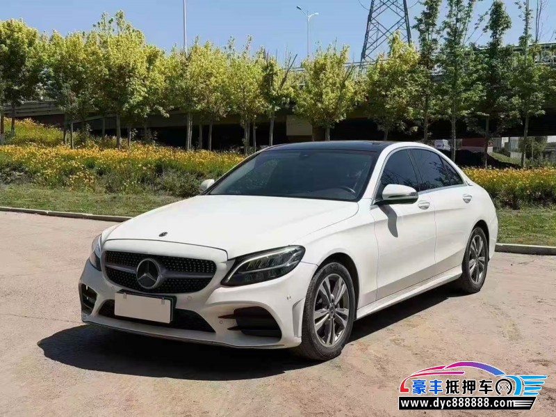 21年奔驰C轿车抵押车出售