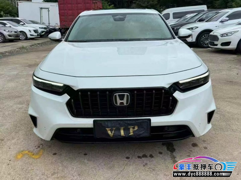 抵押车出售24年本田英诗派轿车