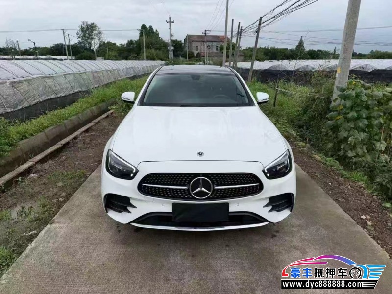 抵押车出售23年奔驰E轿车