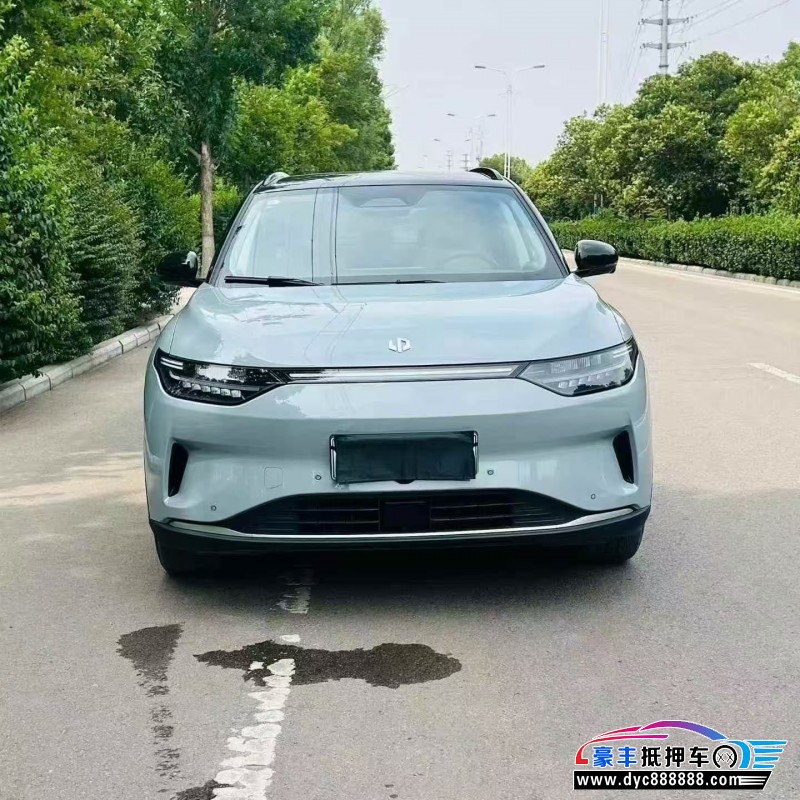 25年零跑C11轿车抵押车出售