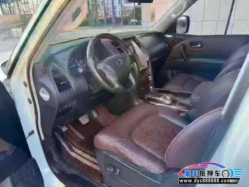 18年日产途乐轿车抵押车出售