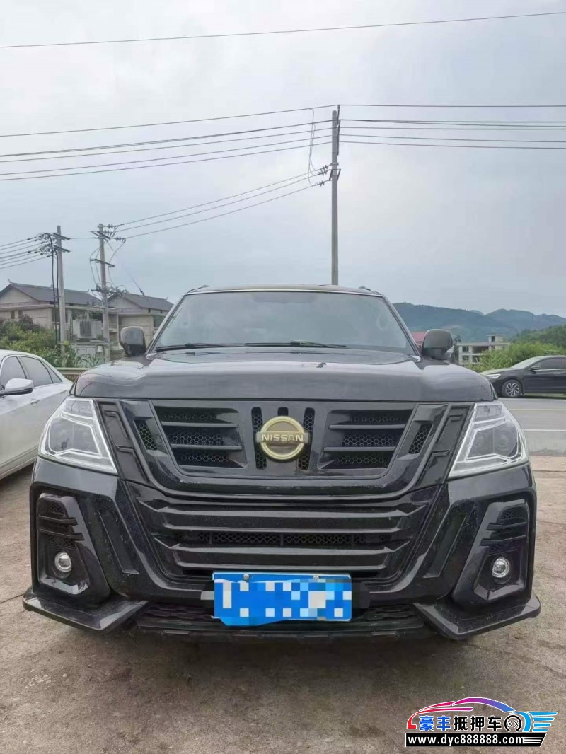 抵押车出售20年日产途乐轿车