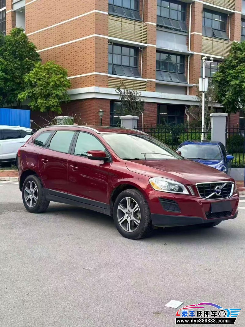 13年沃尔沃XC60轿车抵押车出售