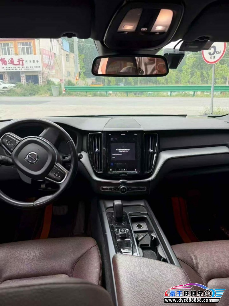 21年沃尔沃XC60轿车抵押车出售